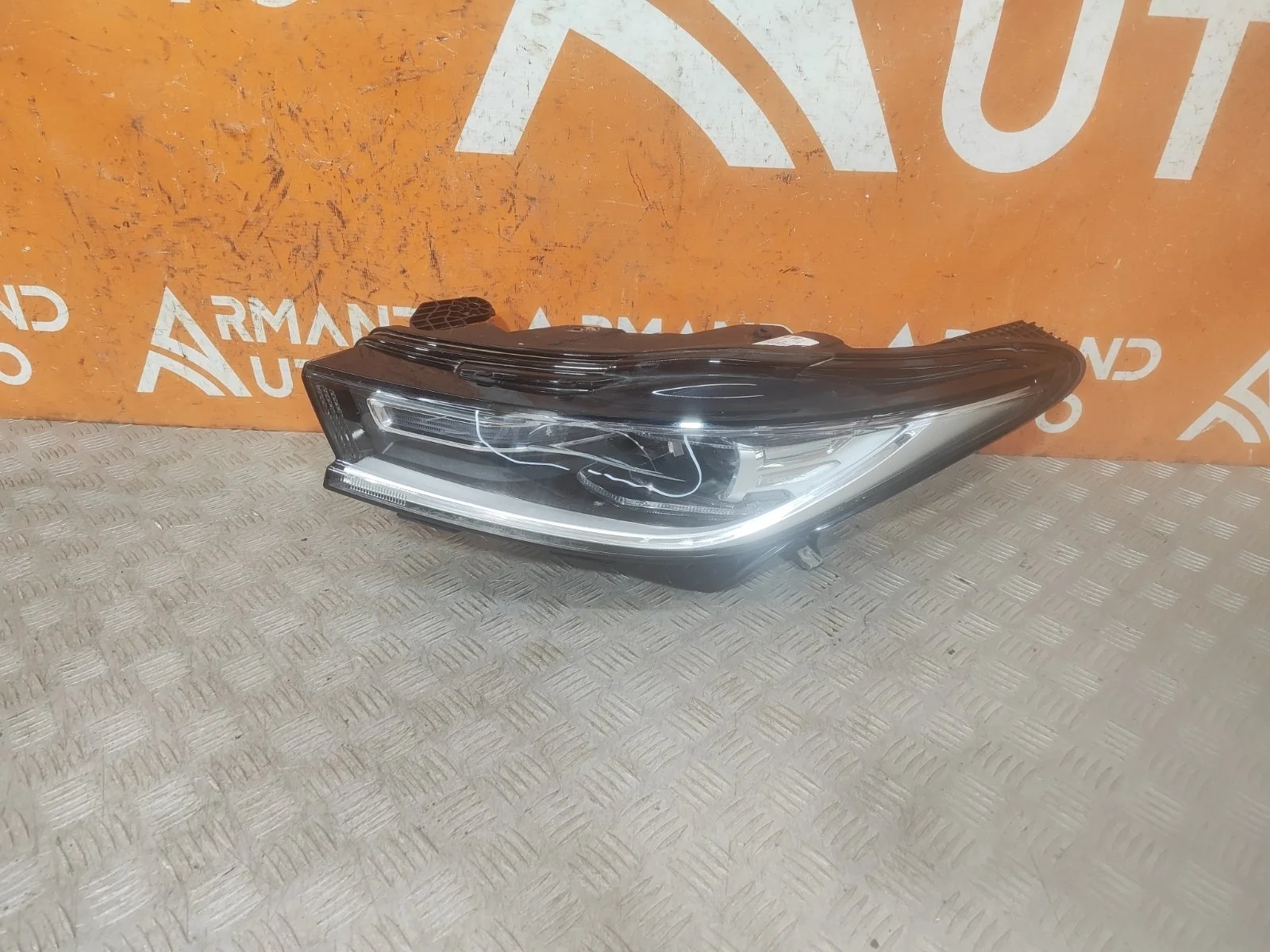 Фара EXEED TXL 2021-нв M32T