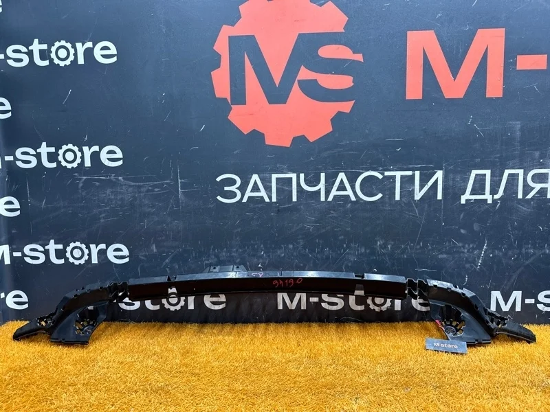 Крепление бампера BMW 1-Series 2012 51127240953 F20 N13B16A, заднее