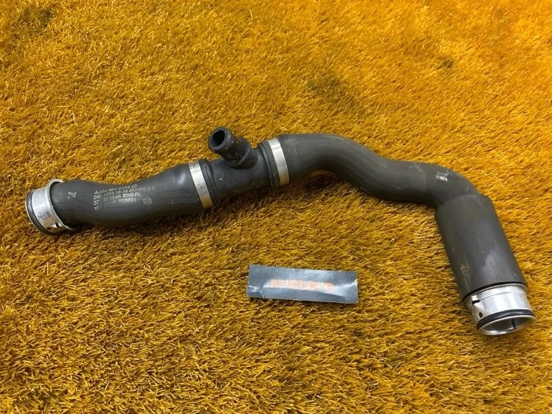 Патрубок радиатора нижний Mercedes-Benz C-Class 2009 A2045010282 W204 271.950