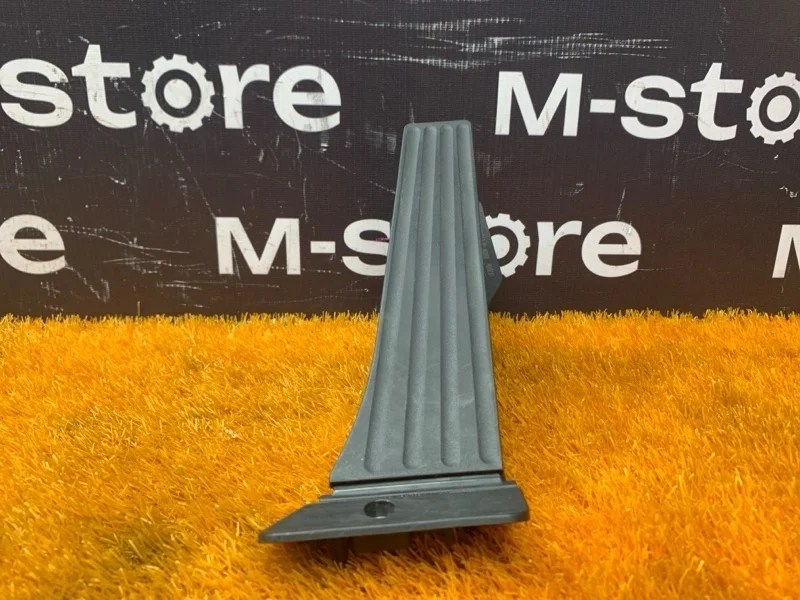 Педаль газа Bmw X1 2011 35426793743 E84 N46B20B