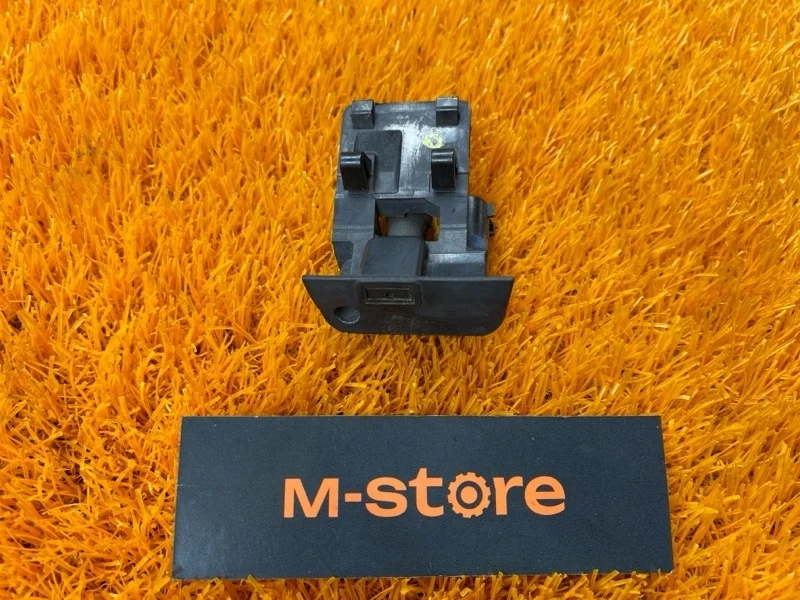 Форсунка омывателя Bmw X6 2008 61667183343 E71 N54B30A