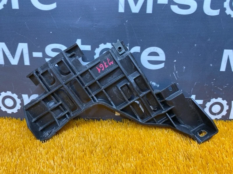 Кронштейн фары Audi Q5 2009 8R0941453 8R CAL, левый