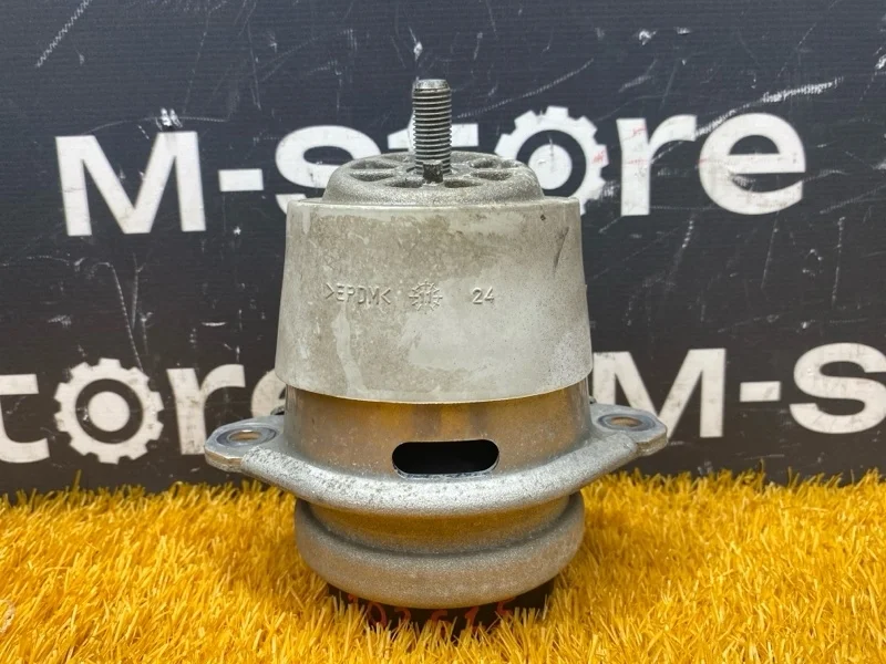 Подушка двигателя Volkswagen Touareg 2011 7P6199131 7P CGRA, левая