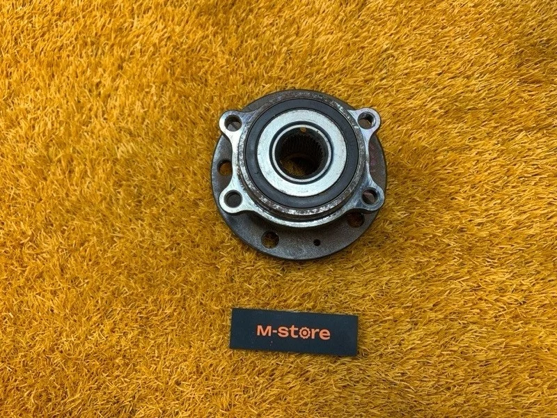 Ступица Audi Q3 2012 5K0498621 8U CPSA, задняя правая