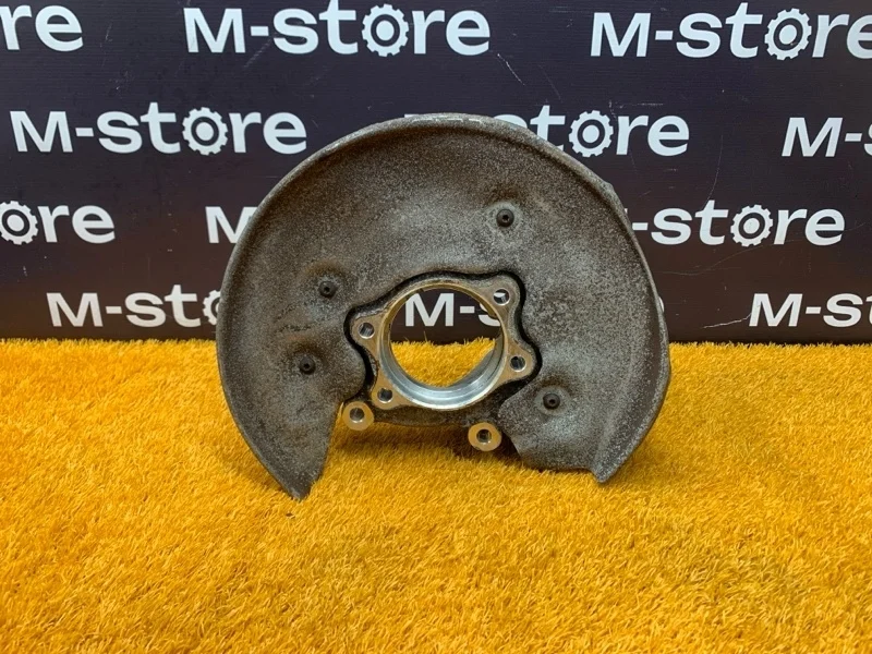 Кулак поворотный Audi Q5 2010 8R0505431F 8R CDN, задний левый