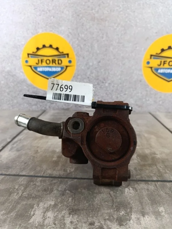Насос гидроусилителя Ford Fiesta 2007 MK 5