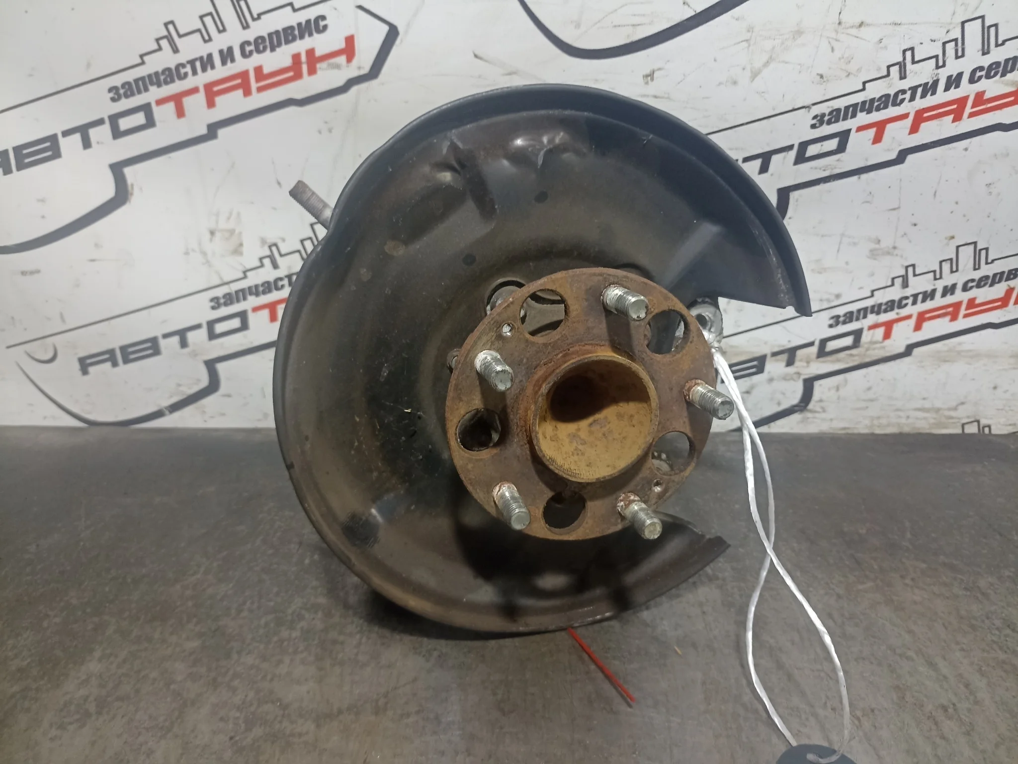 СТУПИЦА HONDA ЗАД ЛЕВО 52215TC0T00