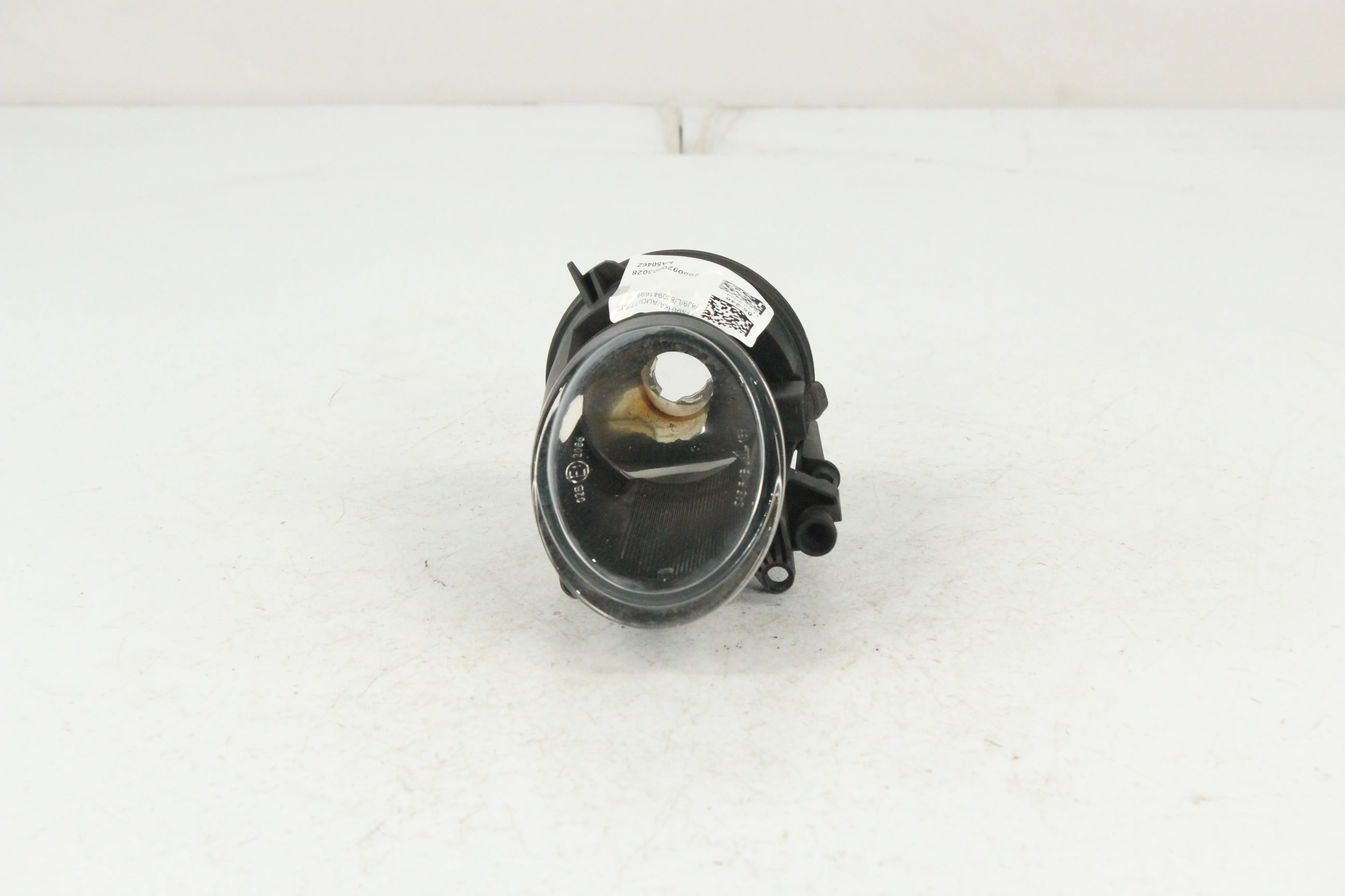 ТУМАНКА AUDI ЛЕВО 8J0941699 NA5046Z