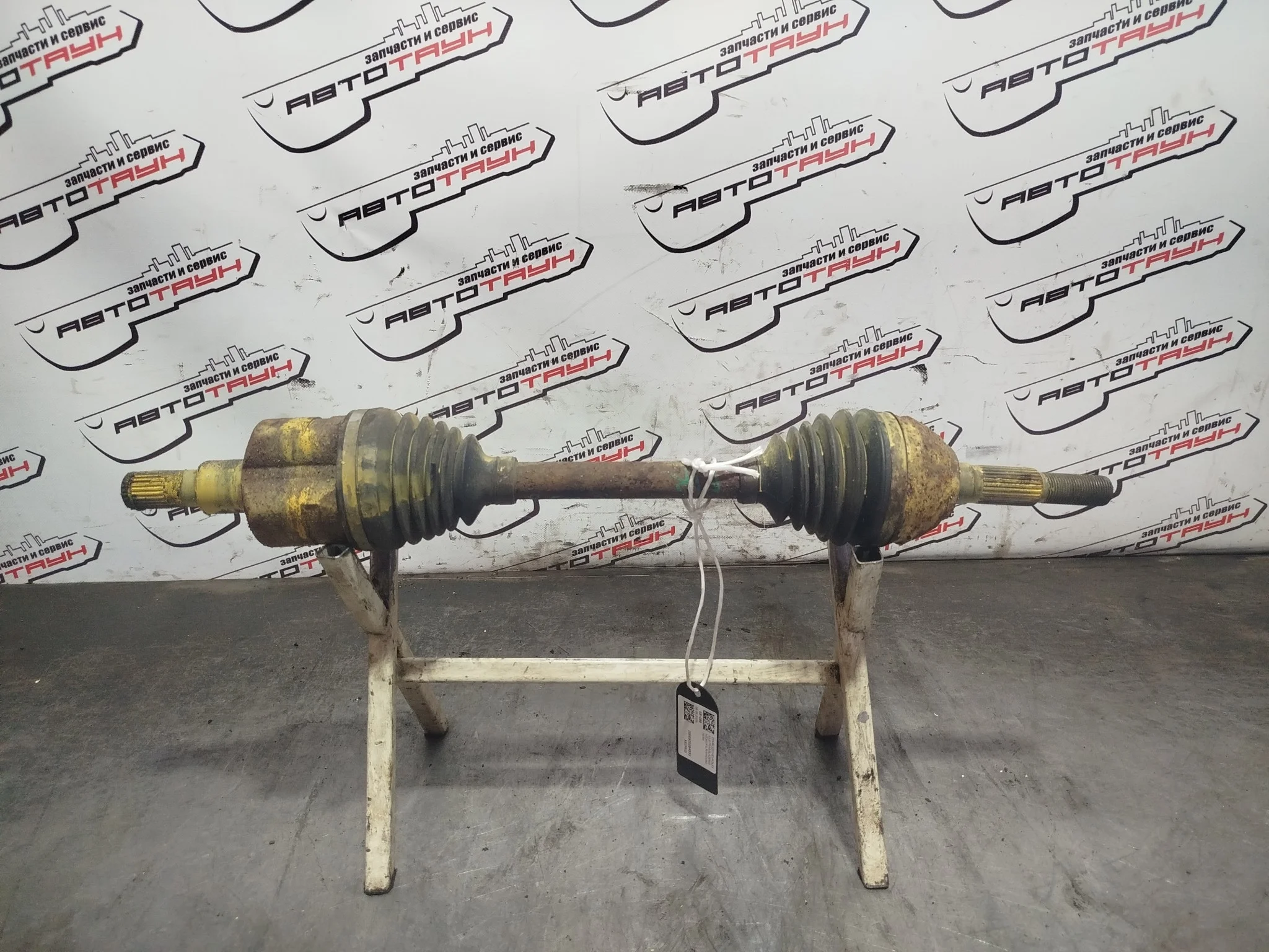 ПРИВОД CHEVROLET LL8 TRAILBLAZER GMT360 ПЕРЕДНИЙ ЛЕВЫЙ ПРАВЫЙ 4WD 26079789 XE258(2)