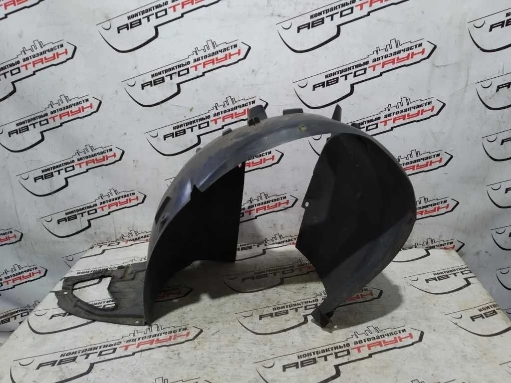 ПОДКРЫЛОК PEUGEOT ПЕРЕД ЛЕВО 7136Y6