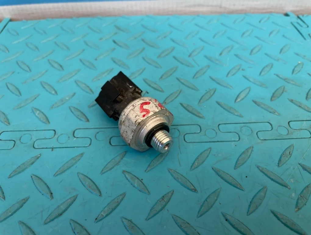 Датчик кондиционера Nissan X-Trail 2014 921361FA0A T32 MR20DD 2.0