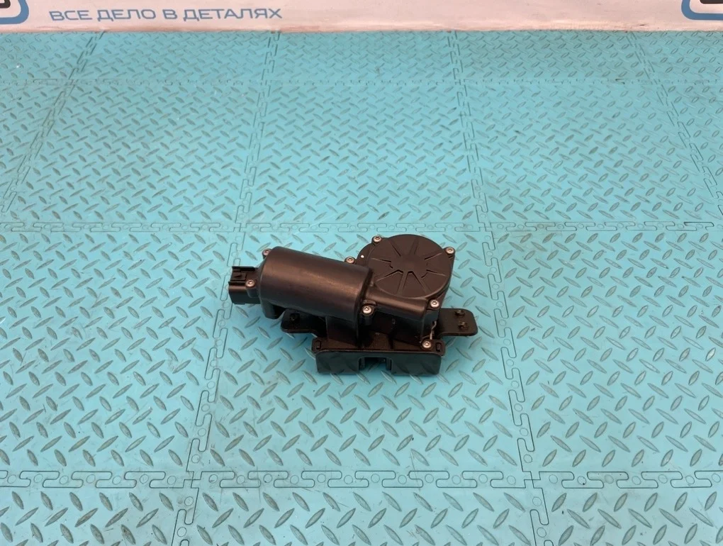 Замок багажника Cadillac Escalade Iii 2007 15839037 GMT900 L92 6.2