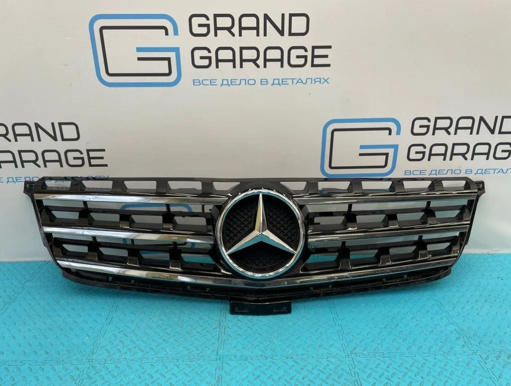 Решетка радиатора Mercedes-Benz Ml-Class 2012 A1668800085 W166 642.826 3.0