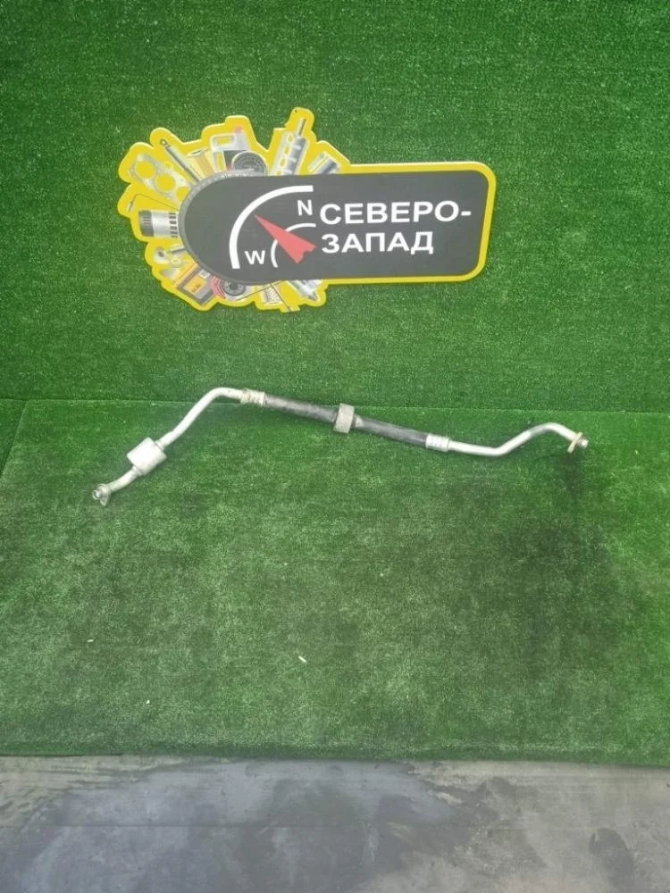 Трубка кондиционера Renault Kaptur 2017 924808219R HHA F4R410