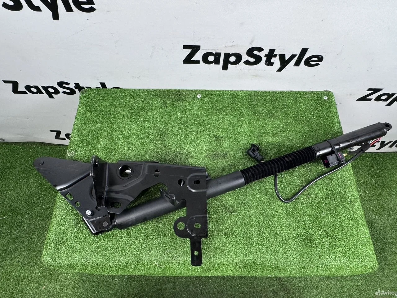 Амортизатор крышки багажника audi a7/s7/rs7