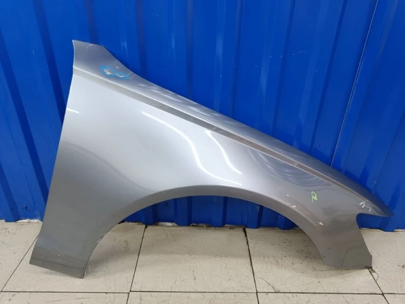 Крыло Audi A6 2014 4G0821102 C7, переднее правое