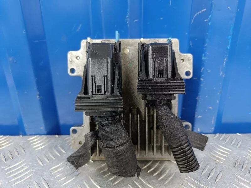 Блок управления ДВС Chevrolet Cobalt 2013 12642927 T250 1.5 B15D2