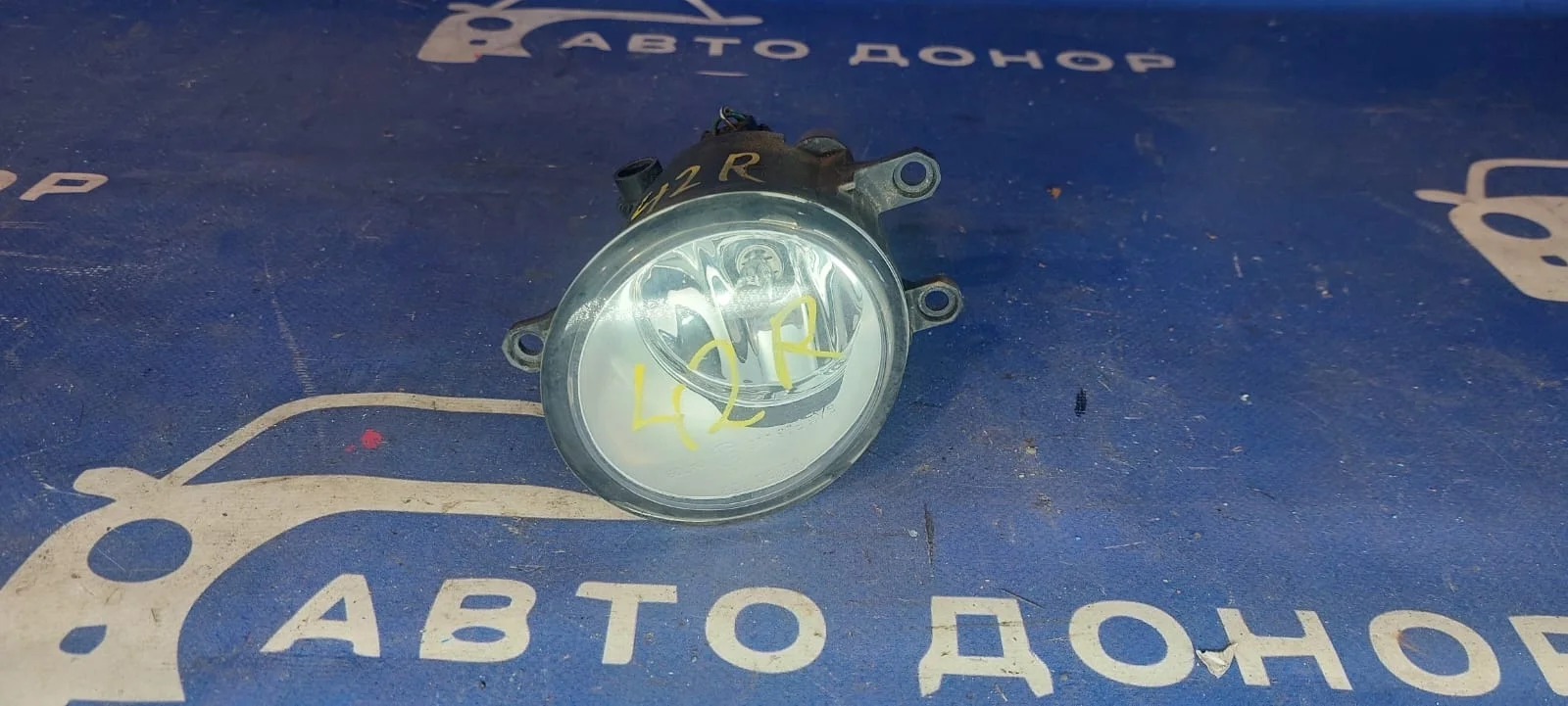 фара противотуманная TOYOTA AVENSIS AZT251 2AZFSE