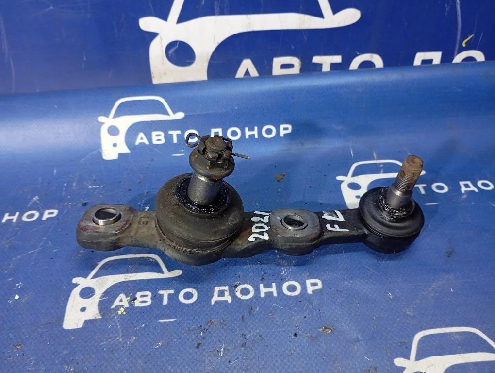 шаровая опора TOYOTA MARK X GRX120 -