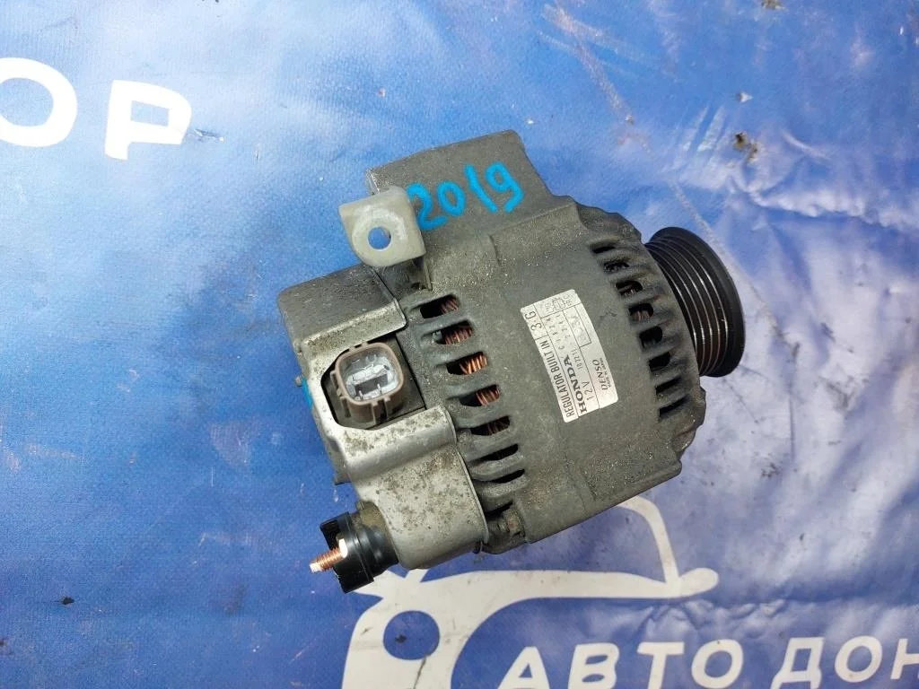 генератор HONDA STREAM RN1 D17A