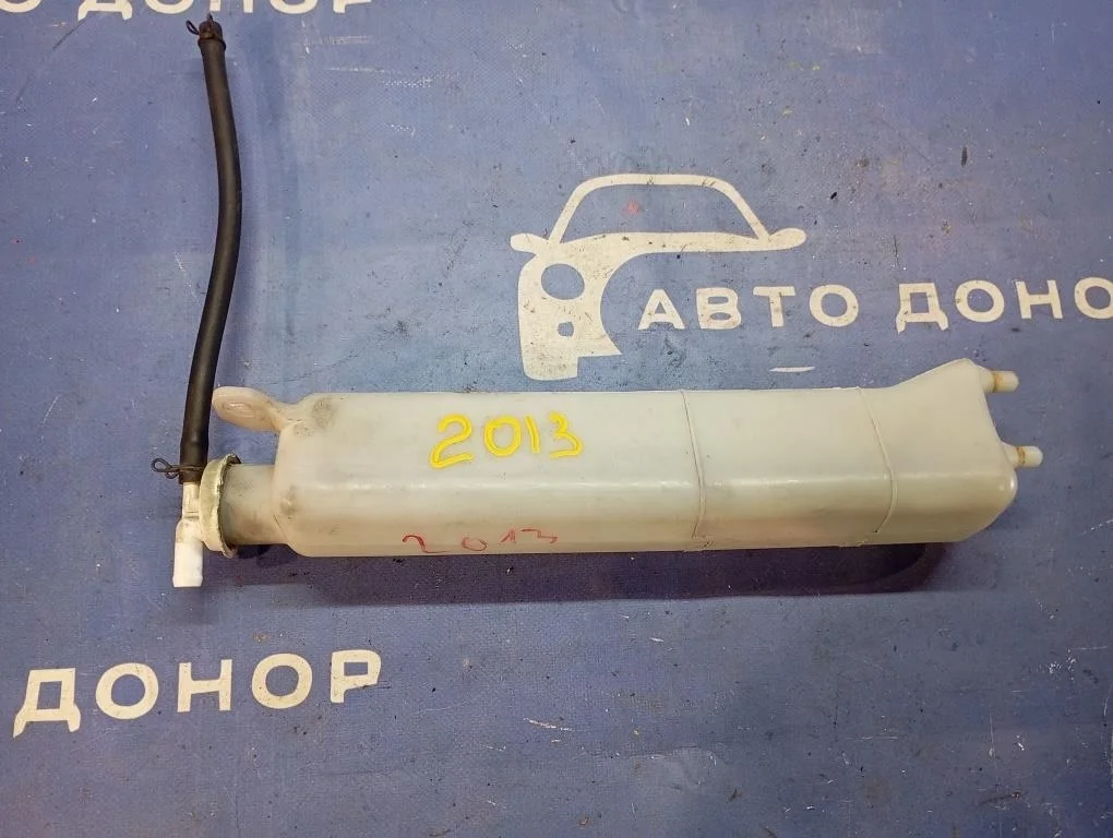 бачок расширительный MITSUBISHI PAJERO IO H76W 4G93