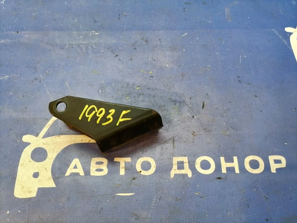 кронштейн опоры двигателя NISSAN XTRAIL NT30 QR20DE