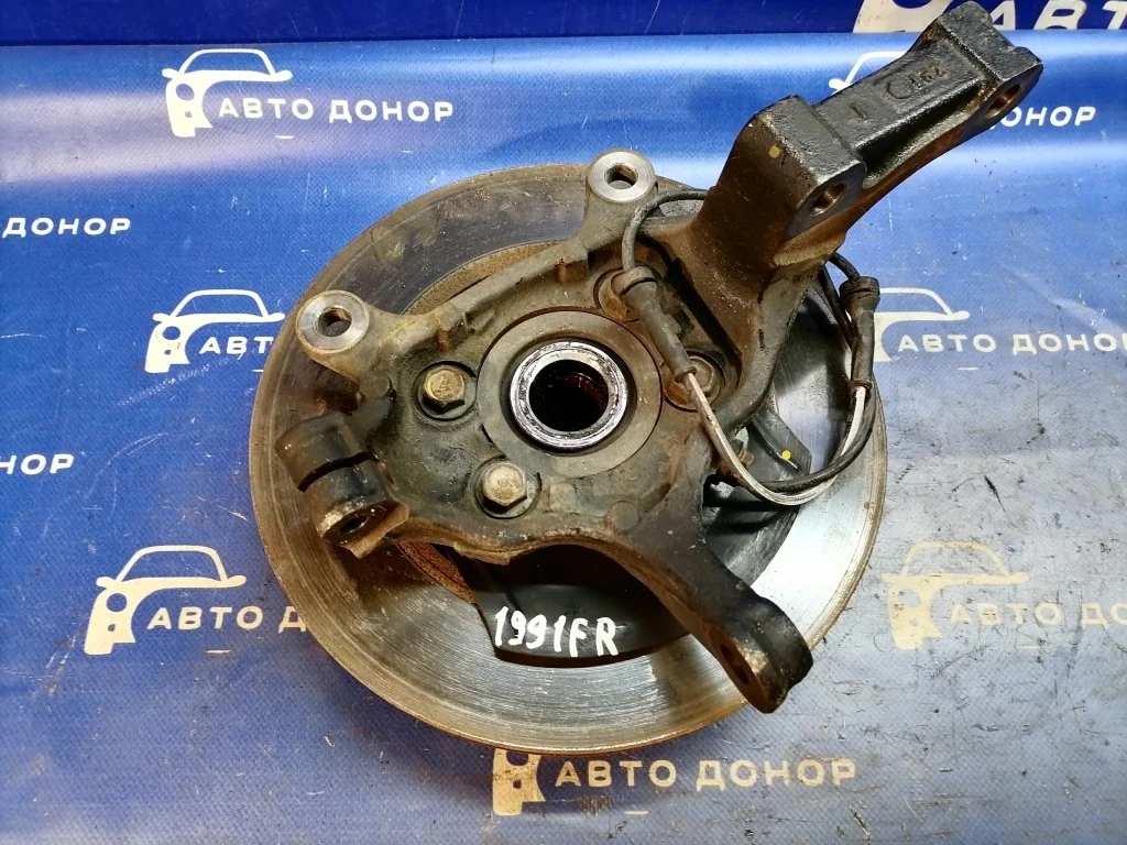 ступица NISSAN SERENA C26 MR20DD