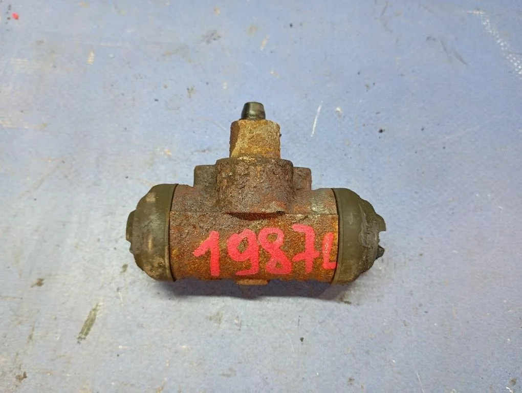 тормозной цилиндр SUZUKI ESCUDO TD54W J20A