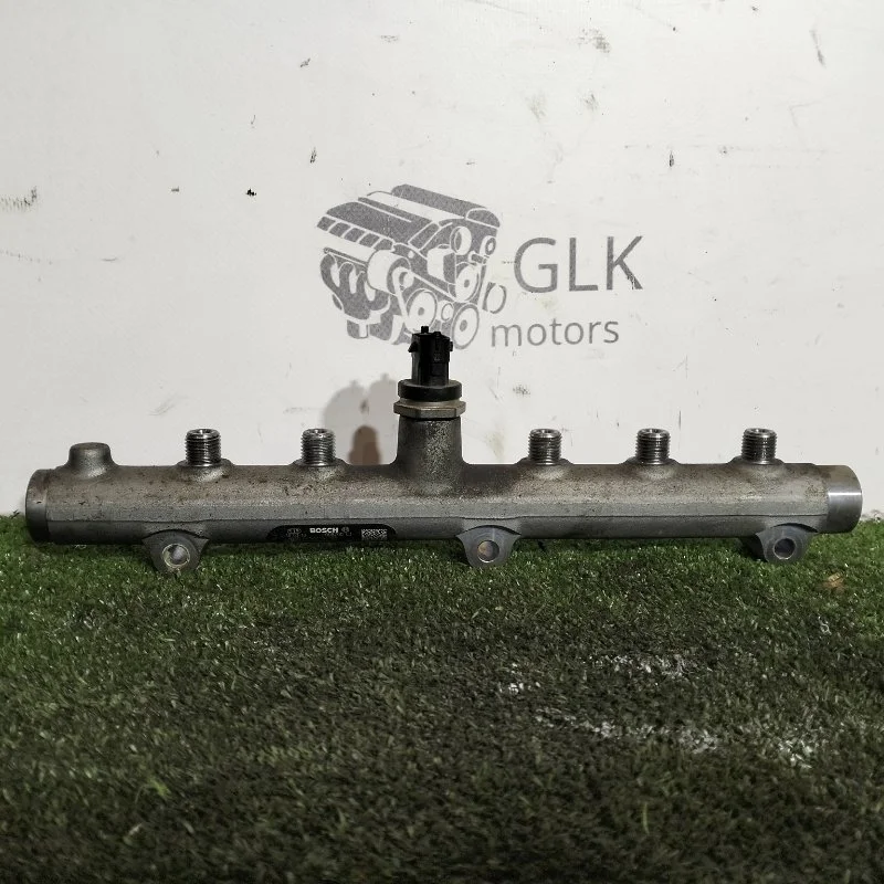 Топливная рейка Hyundai Grand Starex 0445214198 D4CB