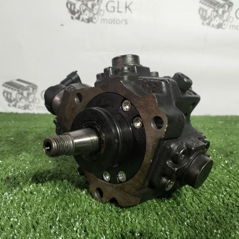 Топливный насос высокого давления Hyundai Grand Starex 331004A420 D4CB