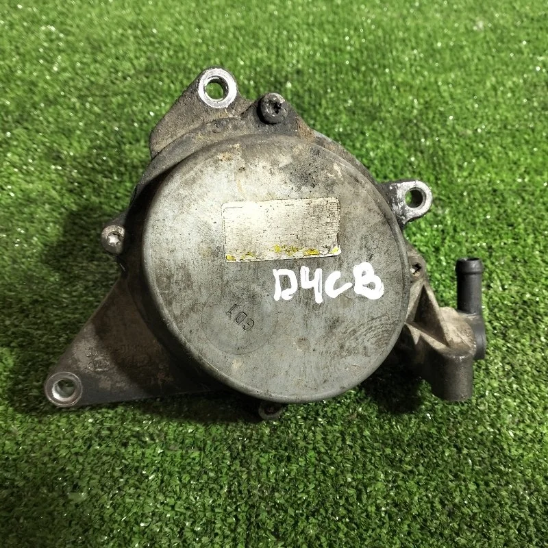 Вакуумный насос Hyundai Grand Starex 288104A402 D4CB