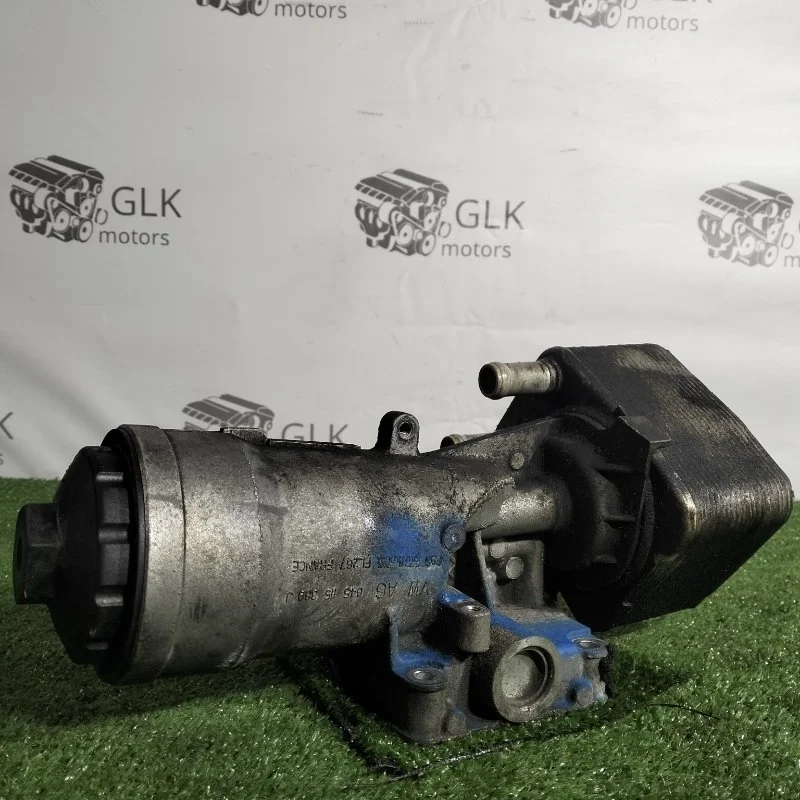 Корпус масляного фильтра Volkswagen Tiguan 045115389J CBA