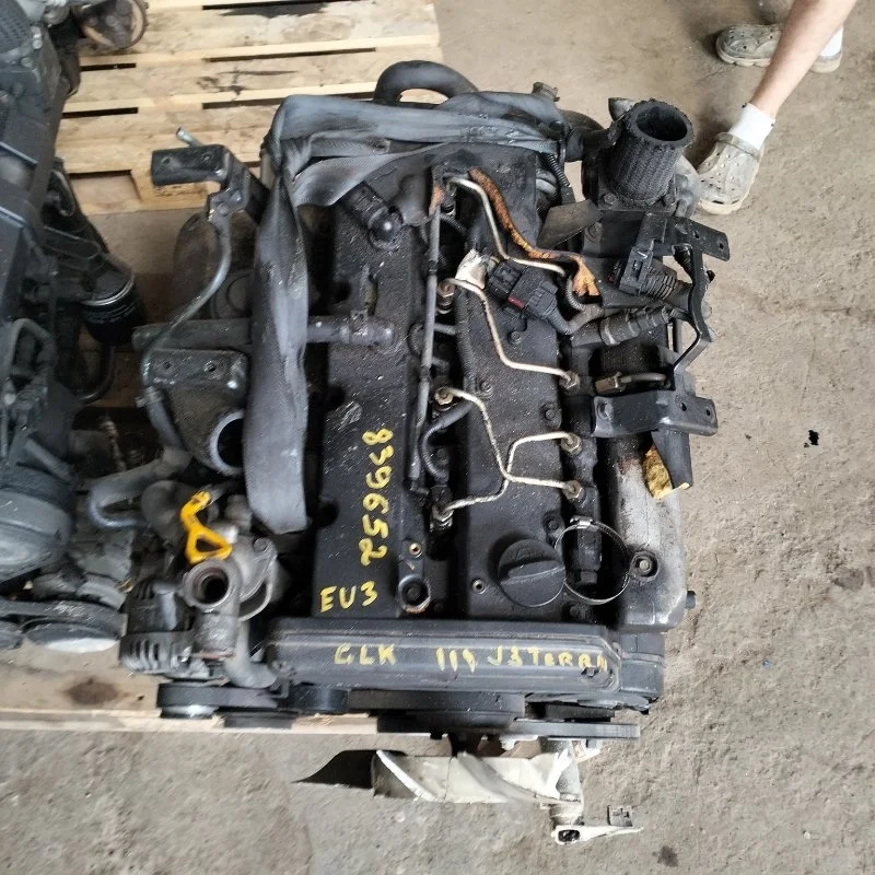 Двигатель Hyundai Terracan J3 J3