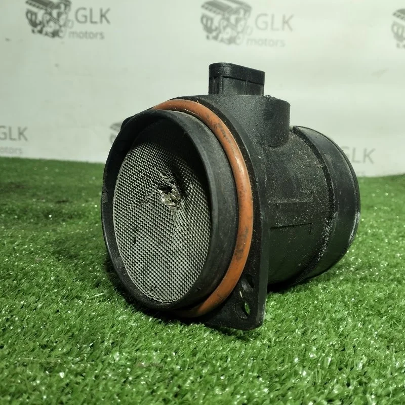 Датчик массового расхода воздуха Kia Sorento 281103C100 G6DB