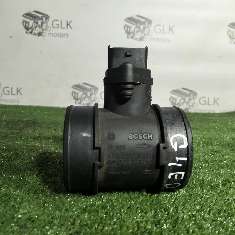 Датчик массового расхода воздуха Hyundai Accent 2816438210 G4ED