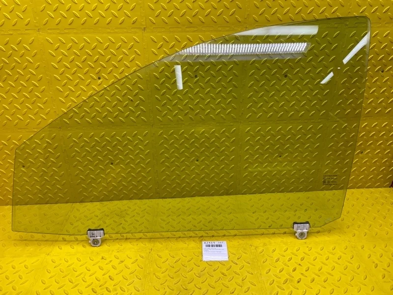 Стекло двери Mitsubishi Pajero sport 2019 5706A957 KS1W 4N15, переднее левое