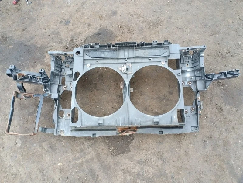 Передняя панель крепления облицовки (телевизор) Infiniti Fx 30D ( 2002-2013) 2010 625011DR0A 3.0 D V9X