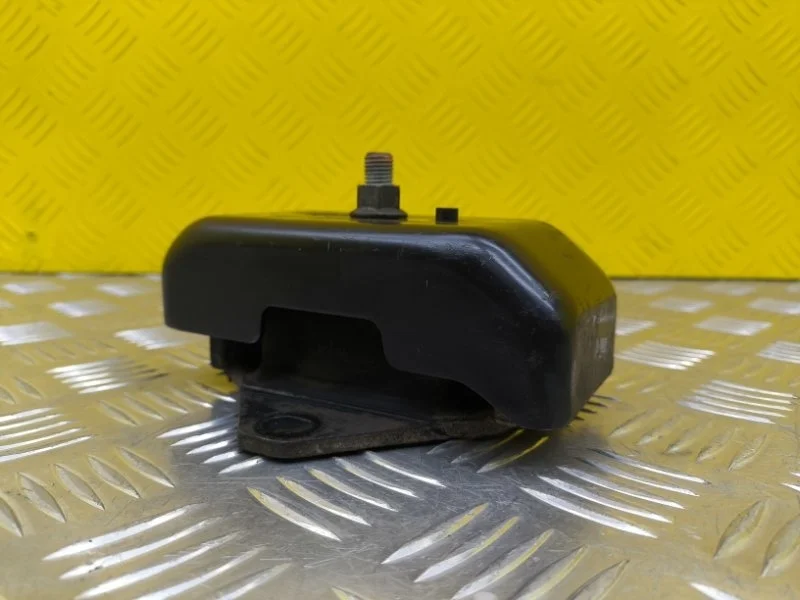 Подушка крепления двигателя Mitsubishi L200 (2006-2015) 2006 MR992670 ПИКАП 2.5 D 4D56