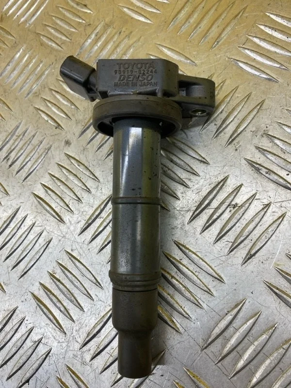 Катушка зажигания Toyota Rav 4 (Xa30) (2005-2014) 2006 9091902244 2.0 I 1AZFE