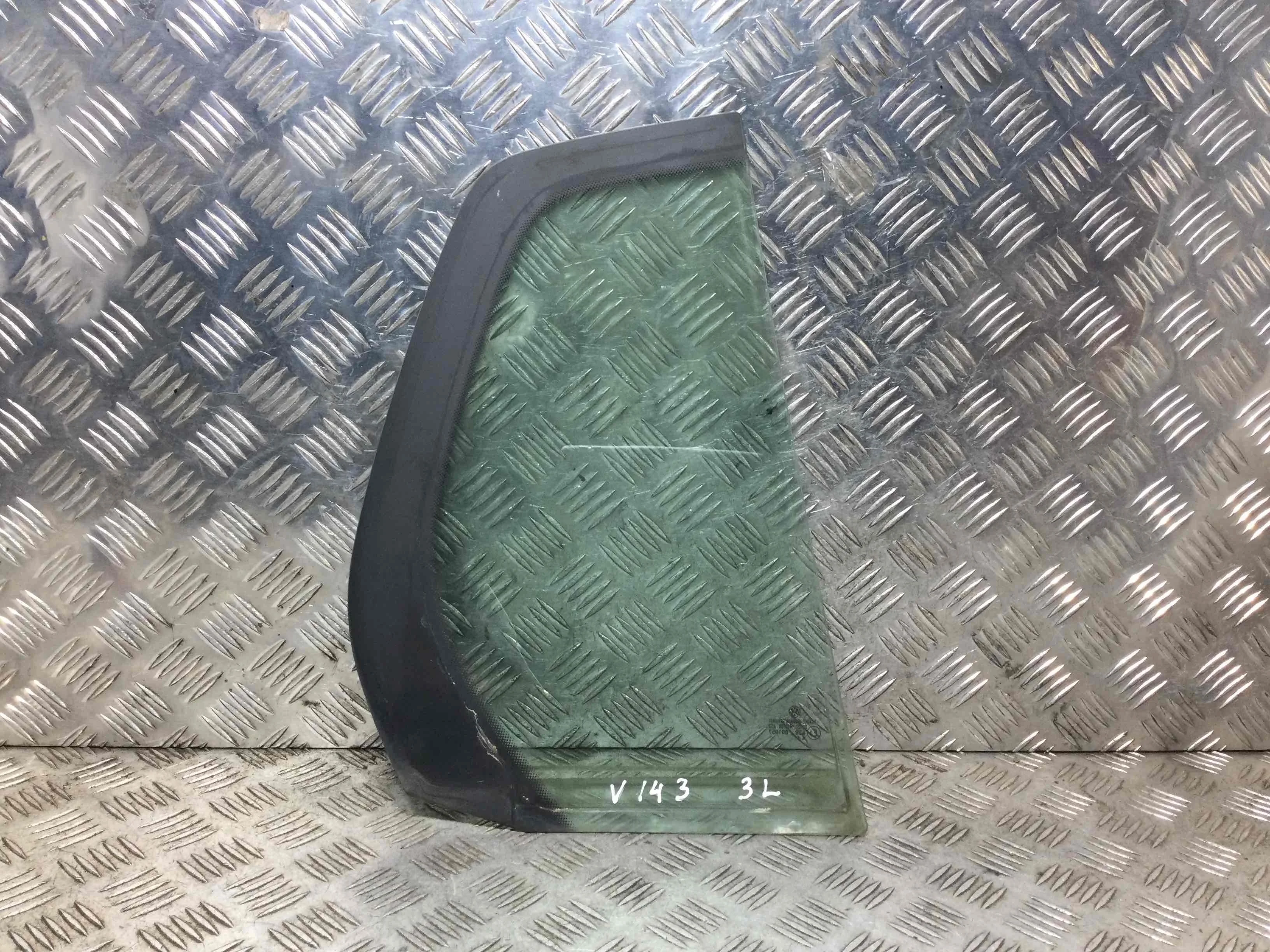 Форточка задняя левая Volkswagen Golf 5 поколение (2004-2009) дизель 1.9 TDI Механика Х/б