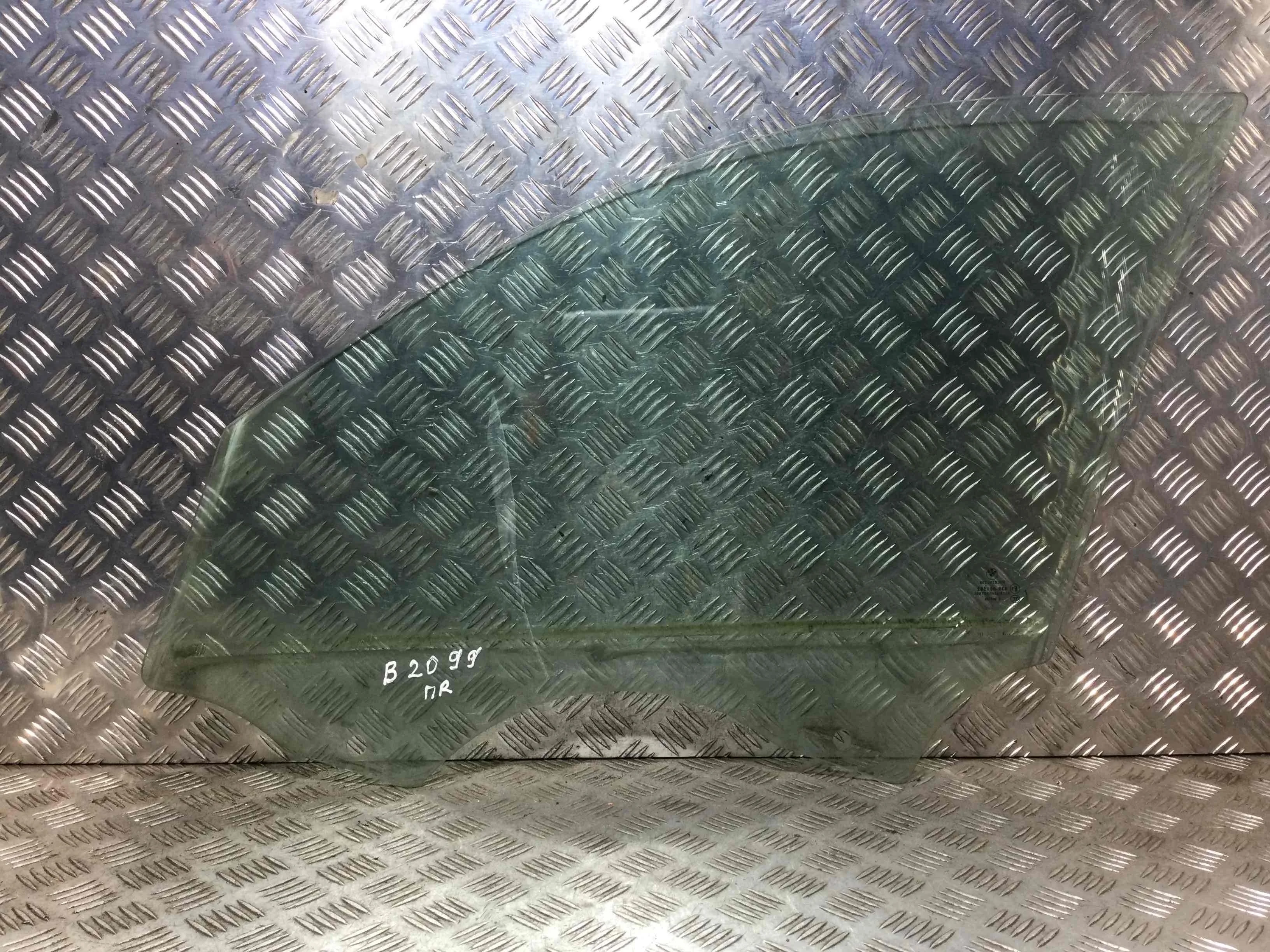 Стекло двери передней правой BMW 3-Series 3-Series E90/E91/E92/E93 2005 - 2010 дизель 2.0 TDI Механика