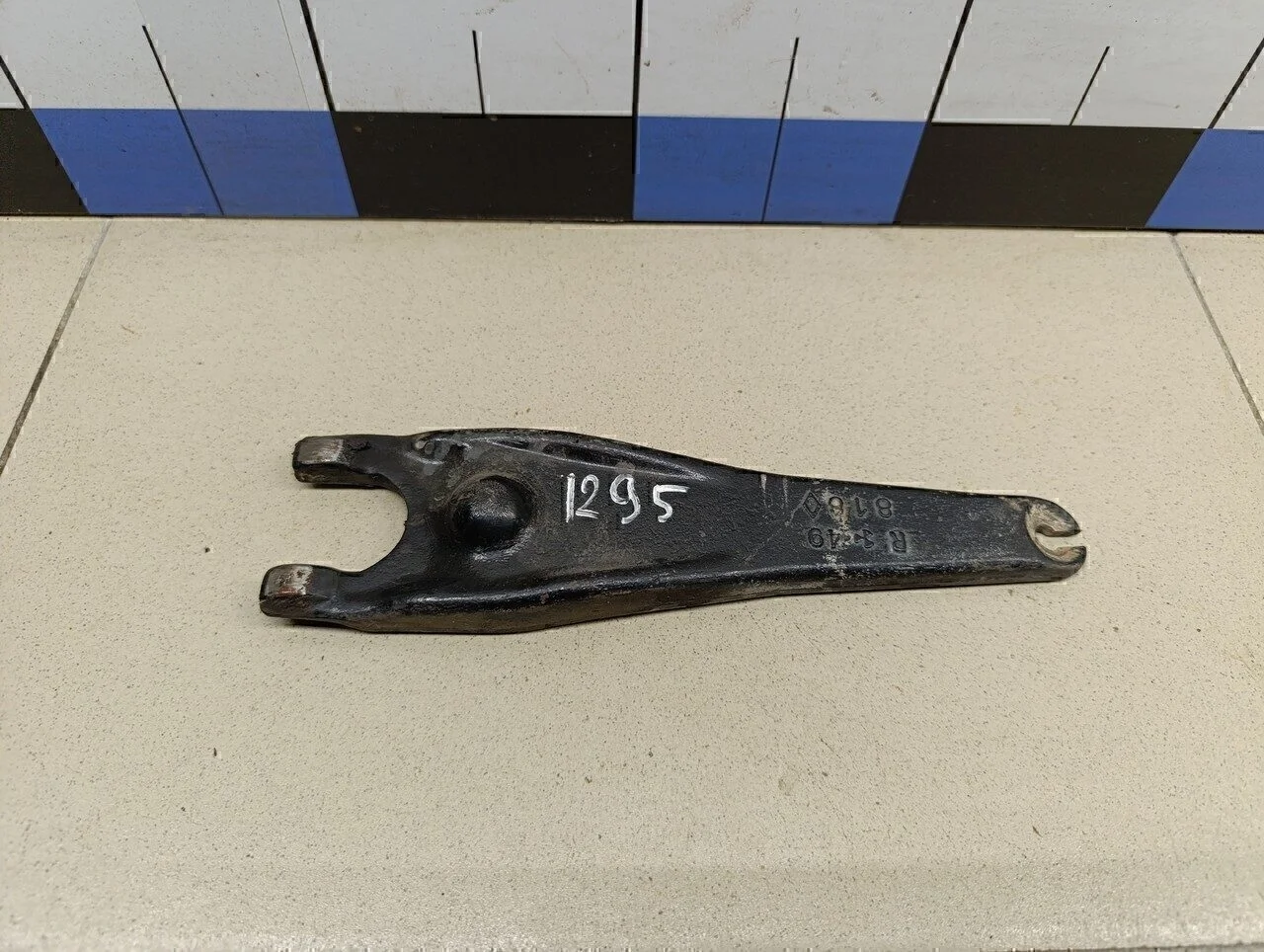 Вилка сцепления Clio/Symbol 1998-2008