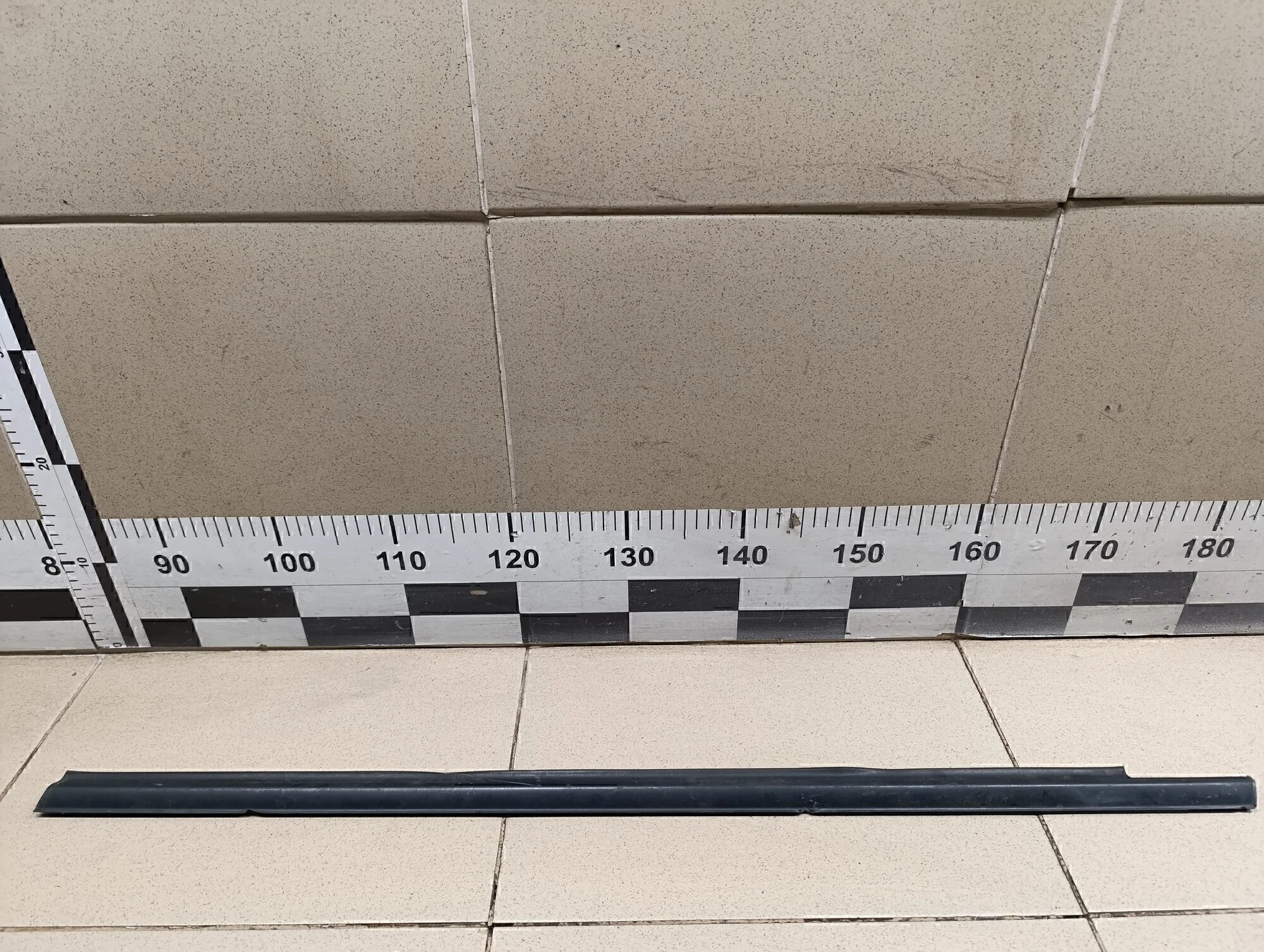 Накладка стекла переднего левого Aveo (T200) 2003-2008