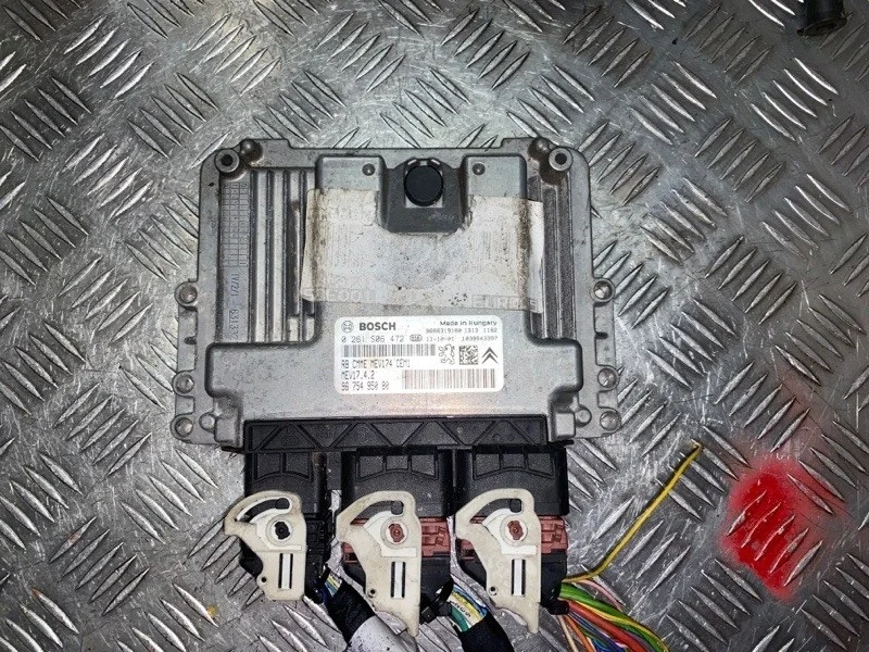 Блок управления двигателем Citroen C4 9675495080 EP6