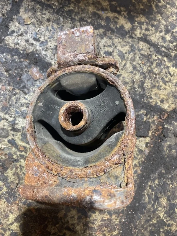 Подушка АКПП Kia Sorento 2011 219102B200 XM 3.5 G6DC, передняя