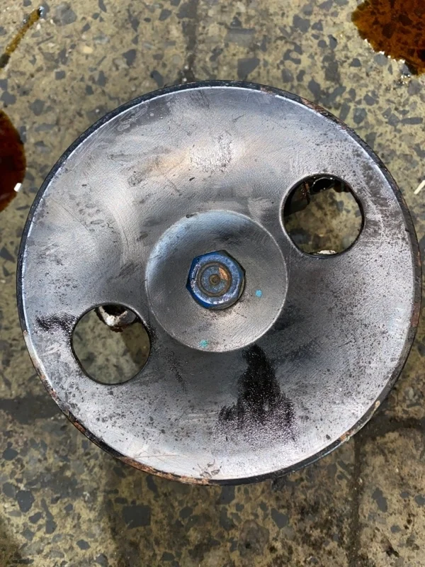 Насос гидроусилителя руля Hyundai Santa Fe 5710038100 G4JS