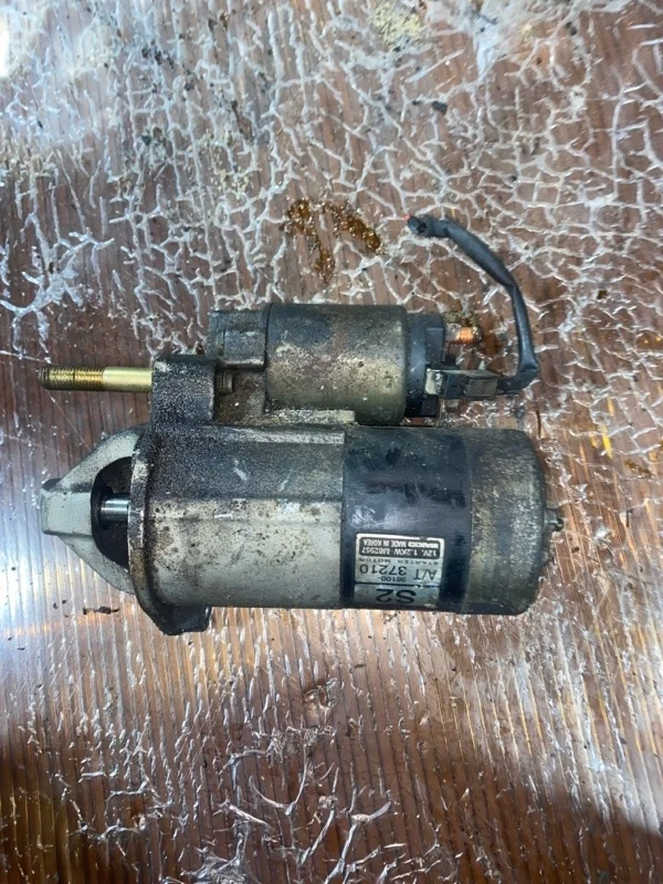 Стартер Hyundai Tiburon 3610037210 G6BA