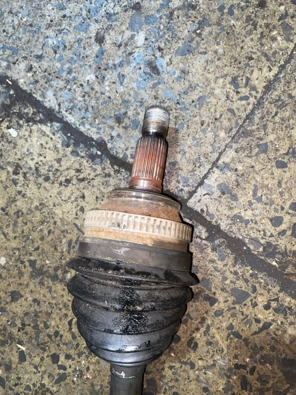 Привод Land Rover Freelander TDB104990 2.5 V6 25K4F, передний