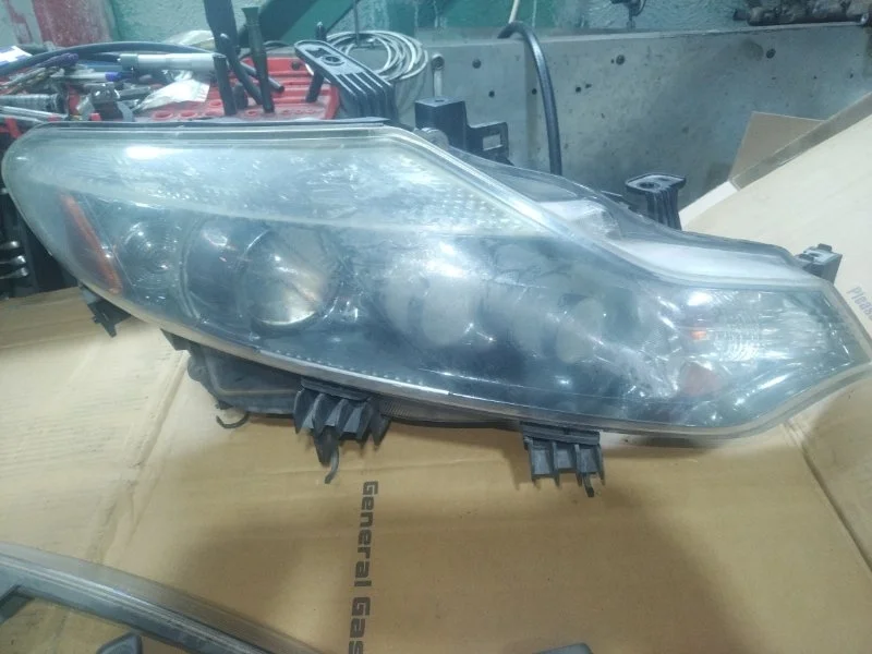 Фара ксеноновая Nissan Murano 2010 260101AA1A Z51 VQ35DE 3.5, передняя правая