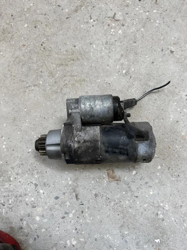 Стартер Nissan Murano 23300CA00A Z50 VQ35DE 3.5